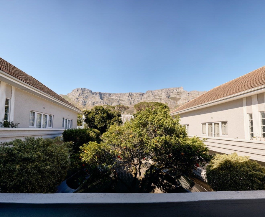 3 Bedroom Property for Sale in Vredehoek Western Cape